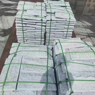 莆田 芝麻白蘑菇石装车出货