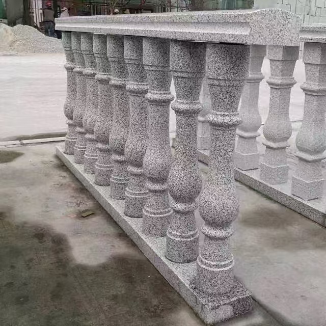 莆田 芝麻白圆形光面花瓶柱，栏杆