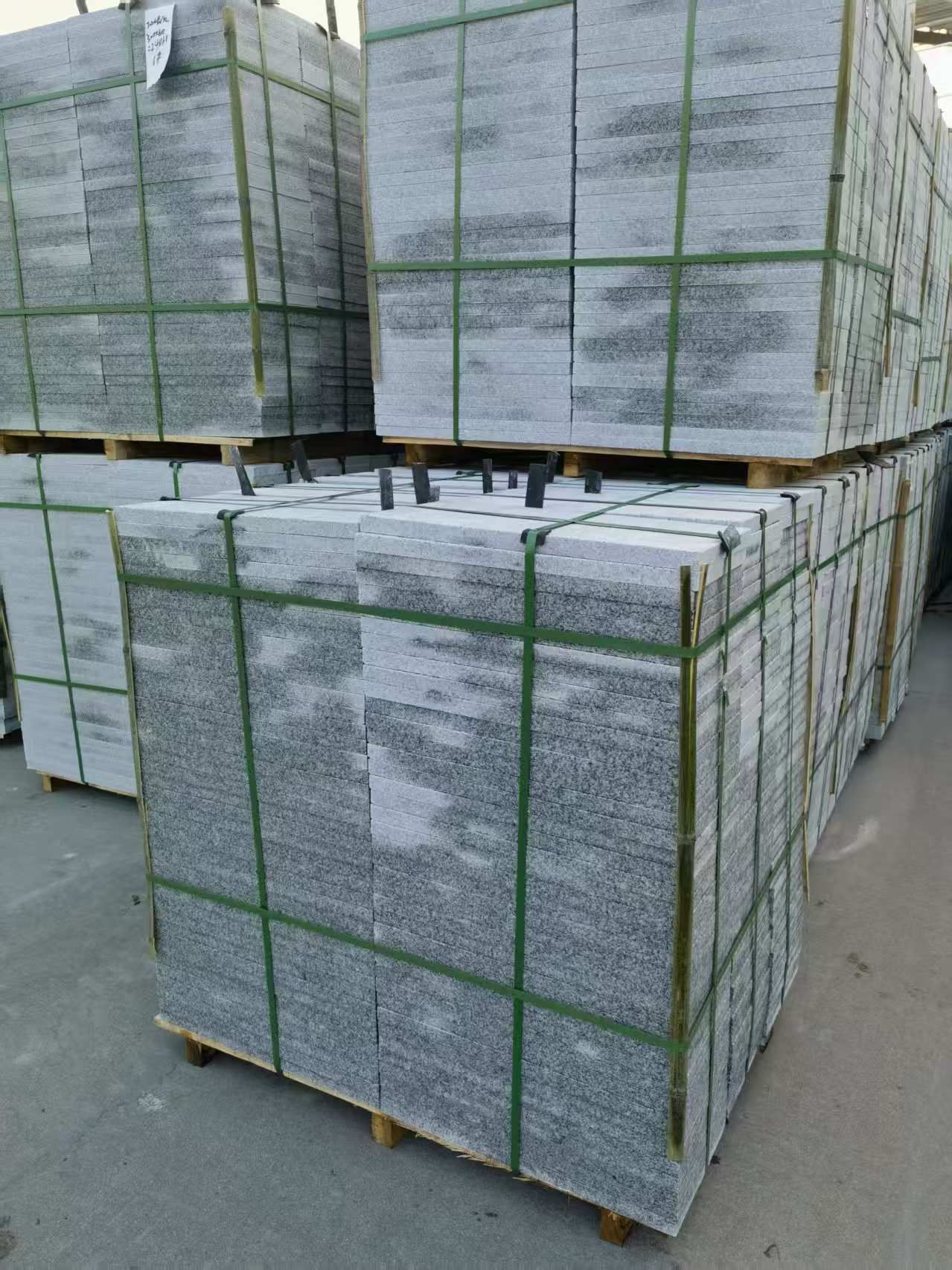 莆田 芝麻白地铺石材