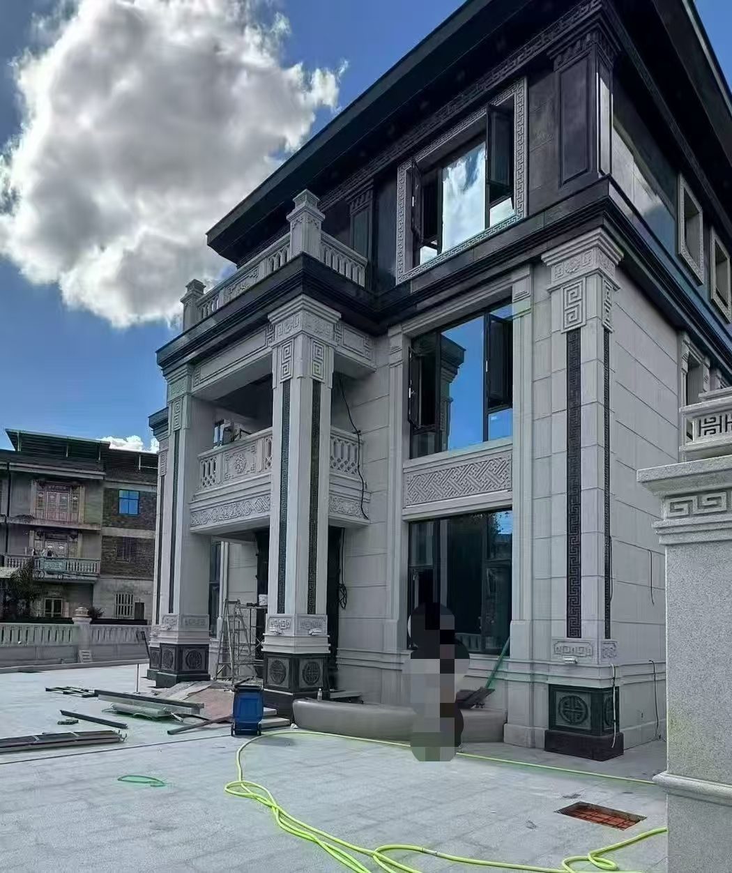 莆田 别墅干挂，芝麻白与芝麻黑完美配合